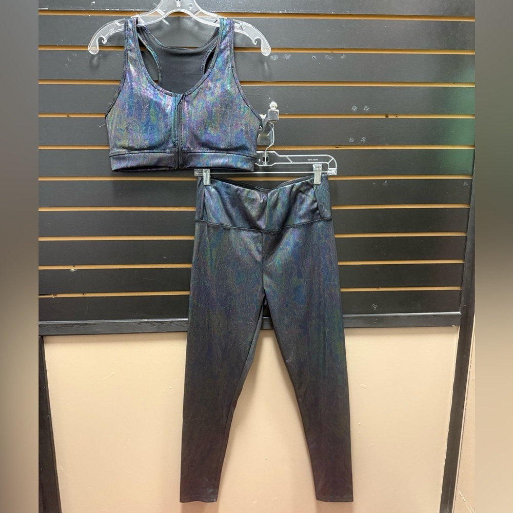 SHOACTIVE Holographic 2-Piece Athletic Set Leggings & Sports Bra Size L